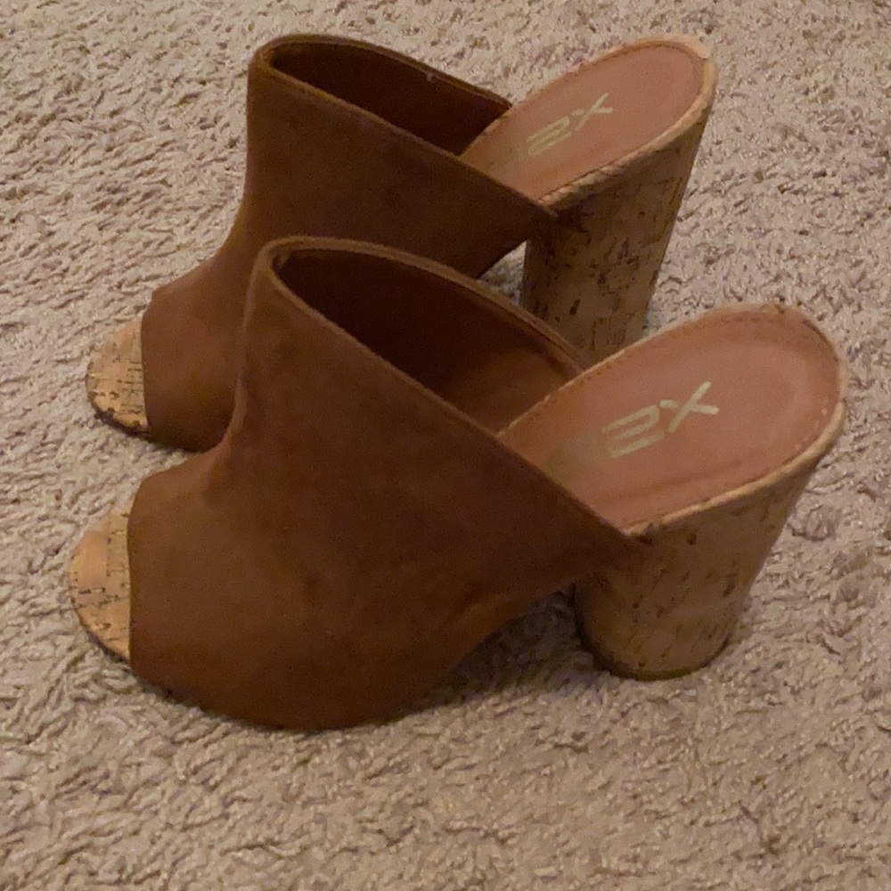 Wedges - Picture 4 of 4
